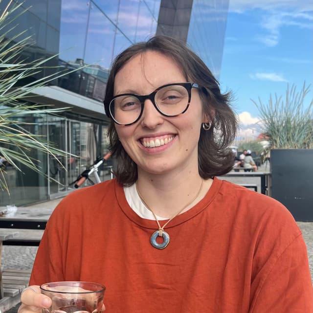 Image of Emily Henningsen